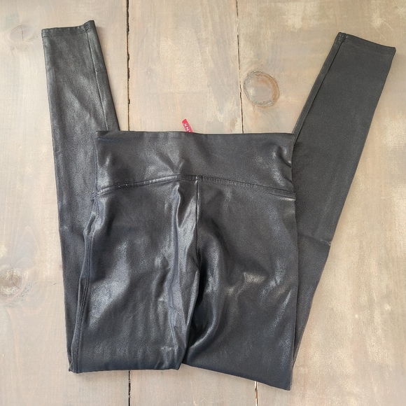 SPANX Shiny Faux Leather Leggings – Size Small - Picture 4 of 6